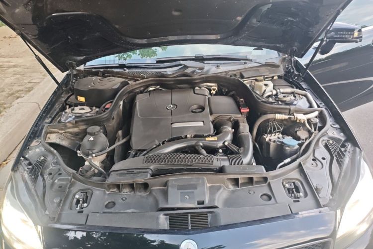 Used Mercedes-Benz CLS 2015 CLS 260 Engine Bay