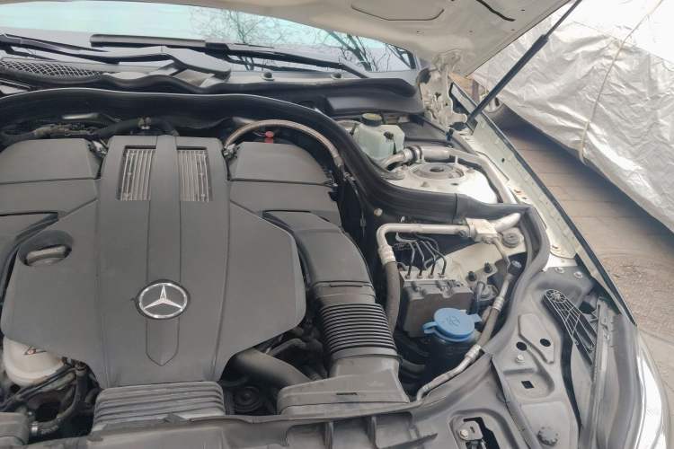 Used Mercedes-Benz CLS 2015 CLS 320 Engine Bay Left