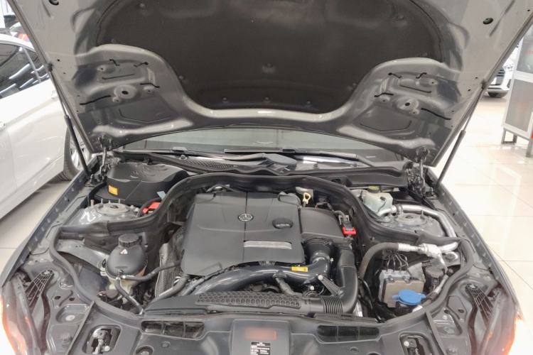 Used Mercedes-Benz CLS 2015 CLS 260 Engine Bay