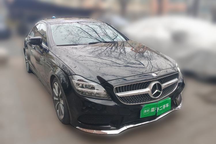 Used Mercedes-Benz CLS 2015 CLS 320 Front Right 45 Deg