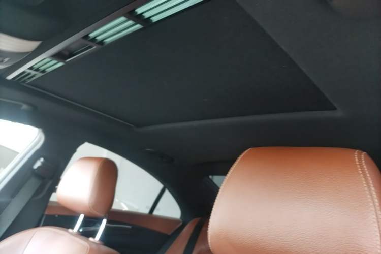 Used Mercedes-Benz CLS 2015 CLS 320 Headliner