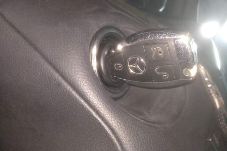 Used Mercedes-Benz CLS 2015 CLS 260 Interior 1