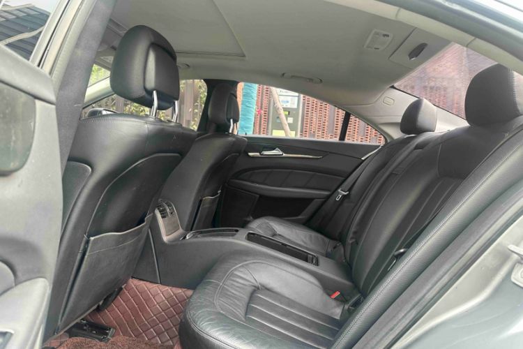 Used Mercedes-Benz CLS 2015 CLS 260 Interior 2
