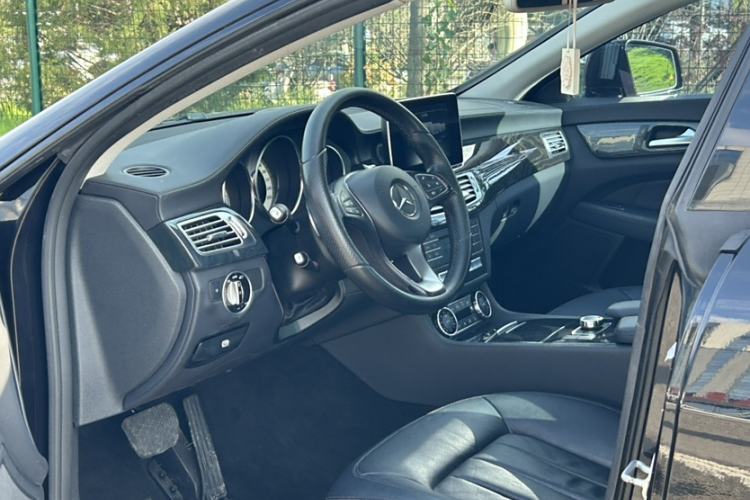 Used Mercedes-Benz CLS 2015 CLS 260 Interior 3