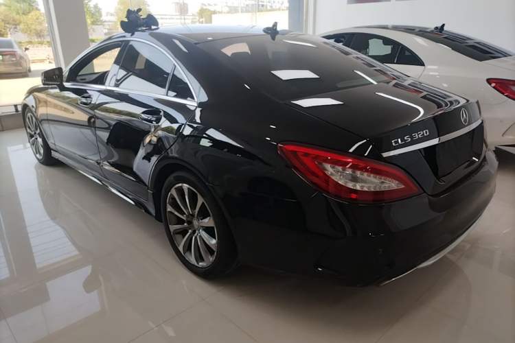 Used Mercedes-Benz CLS 2015 CLS 320 Rear Left 45 Deg