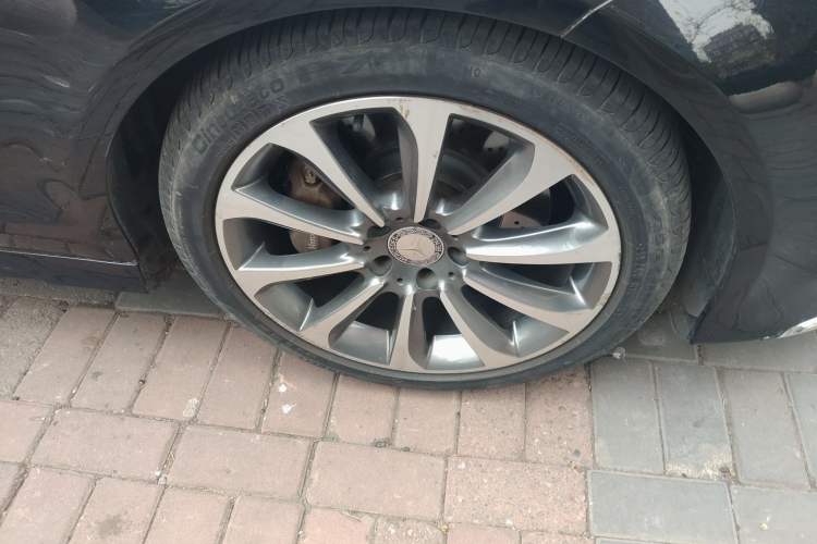 Used Mercedes-Benz CLS 2015 CLS 320 Right Front Wheel Hub