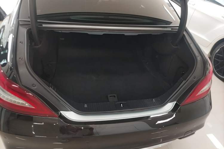 Used Mercedes-Benz CLS 2015 CLS 320 Trunk