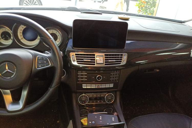 Used Mercedes-Benz CLS 2015 CLS 320 Audio And AC Panel