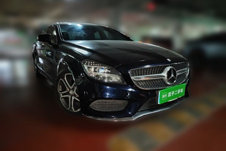 Used Mercedes-Benz CLS 2015 CLS 260 Front Right 45 Deg