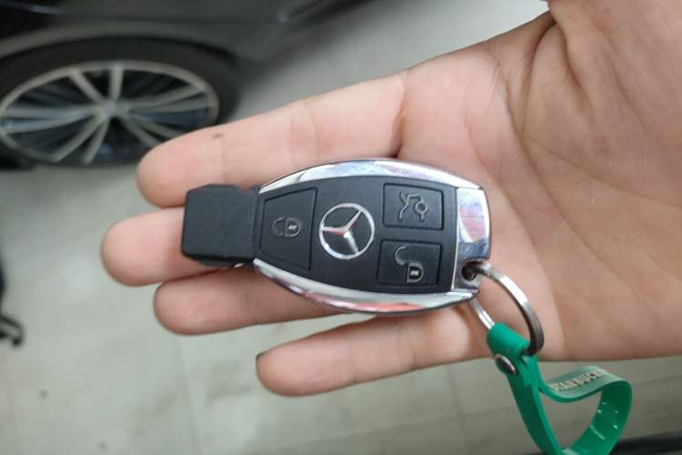 Used Mercedes-Benz CLS 2015 CLS 320 Interior 1