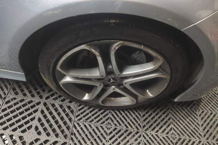 Used Mercedes-Benz CLS 2015 CLS 260 Right Front Wheel Hub