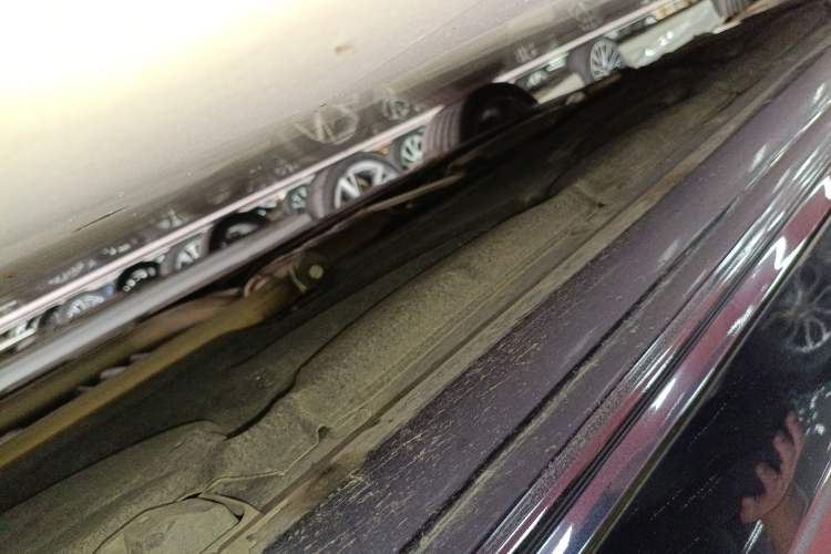 Used Mercedes-Benz CLS 2015 CLS 320 Right Side Sill
