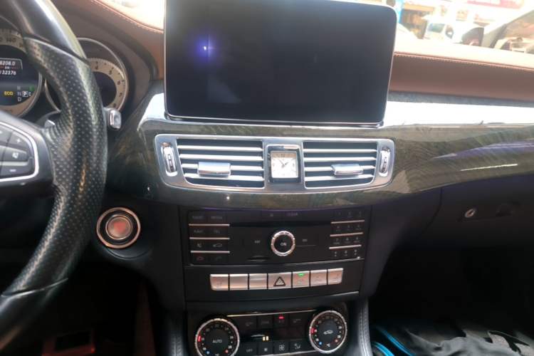 Used Mercedes-Benz CLS 2015 CLS 260 Audio And AC Panel