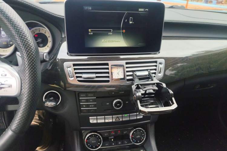 Used Mercedes-Benz CLS 2015 CLS 320 Audio And AC Panel