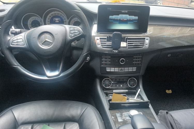 Used Mercedes-Benz CLS 2015 CLS 260 Center Console