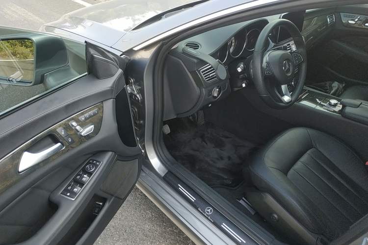 Used Mercedes-Benz CLS 2015 CLS 320 Driver Seat