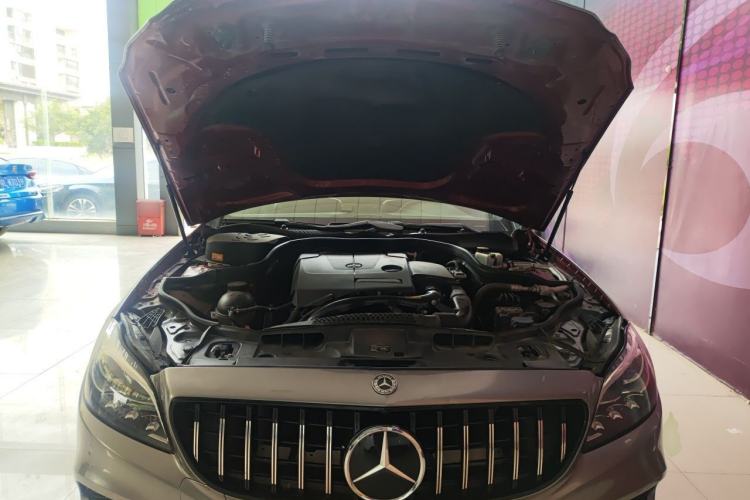 Used Mercedes-Benz CLS 2015 CLS 260 Engine Bay