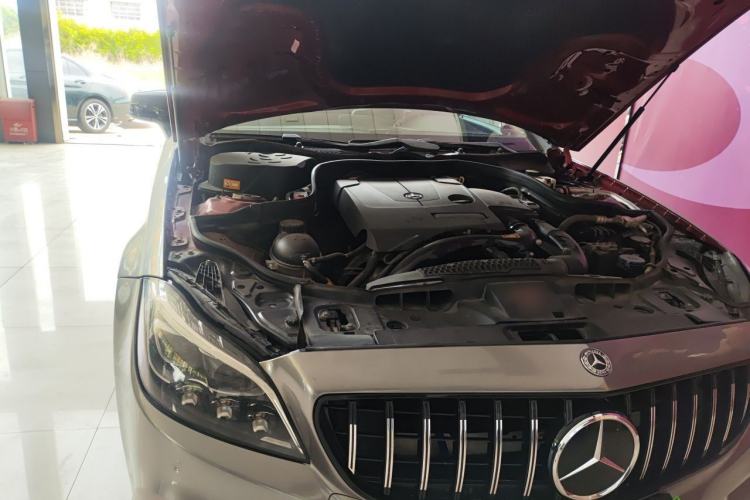 Used Mercedes-Benz CLS 2015 CLS 260 Engine Bay Right