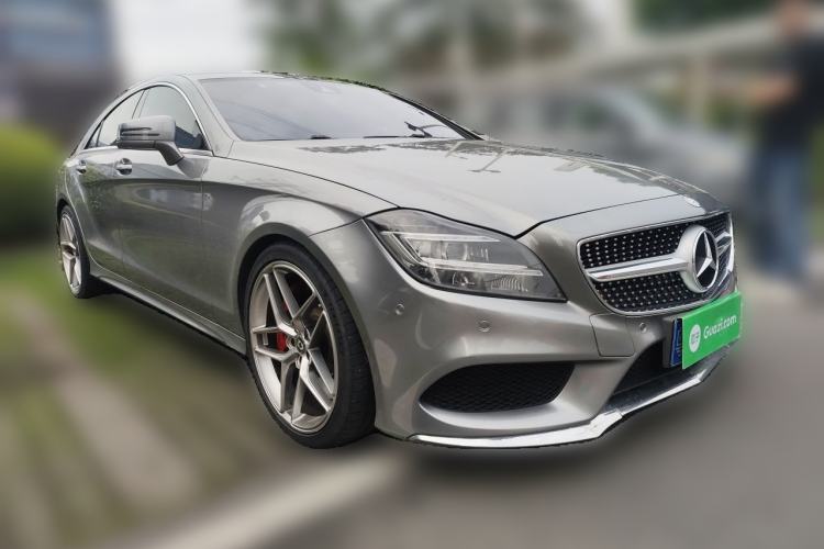 Used Mercedes-Benz CLS 2015 CLS 320 Front Right 45 Deg