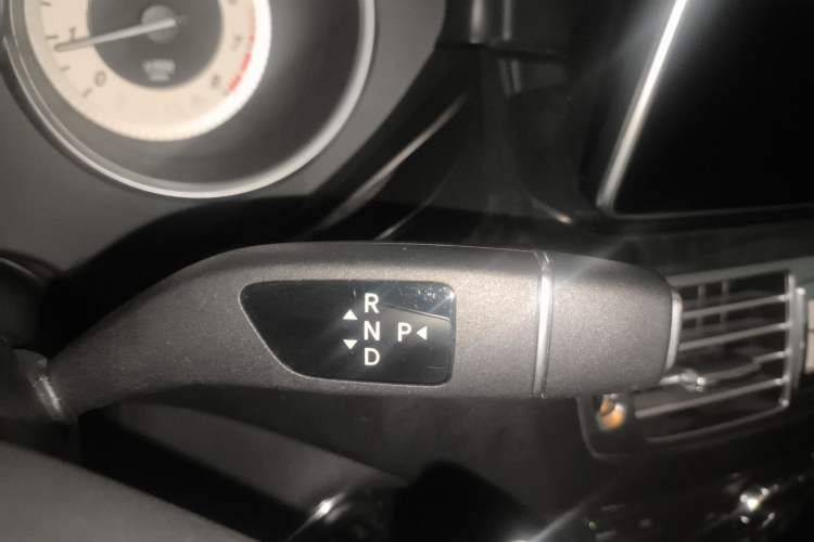 Used Mercedes-Benz CLS 2015 CLS 320 Gear Lever