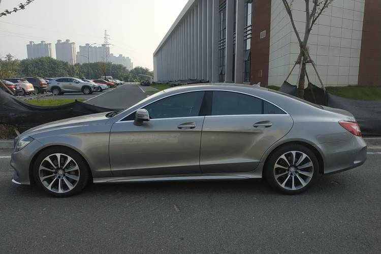 Used Mercedes-Benz CLS 2015 CLS 320 Left Side