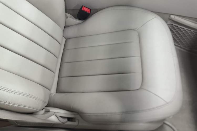 Used Mercedes-Benz CLS 2015 CLS 260 Right Front Seat