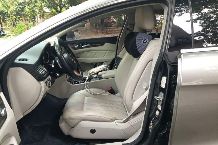 Used Mercedes-Benz CLS 2015 CLS 320 Left Front Seat