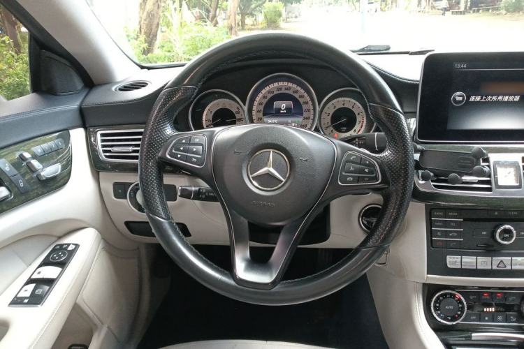 Used Mercedes-Benz CLS 2015 CLS 320 Steering Wheel