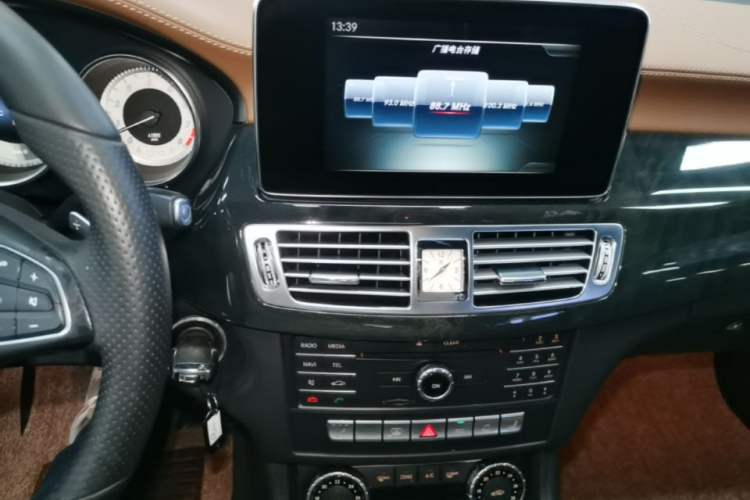 Used Mercedes-Benz CLS 2015 CLS 320 Audio And AC Panel