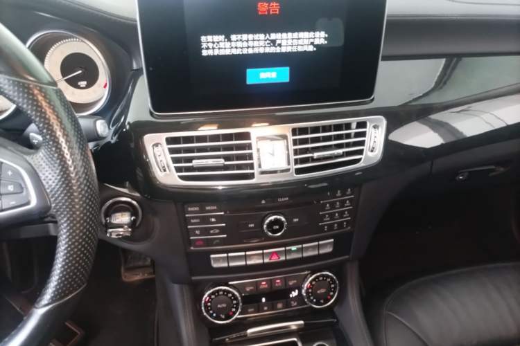 Used Mercedes-Benz CLS 2015 CLS 320 Audio And AC Panel
