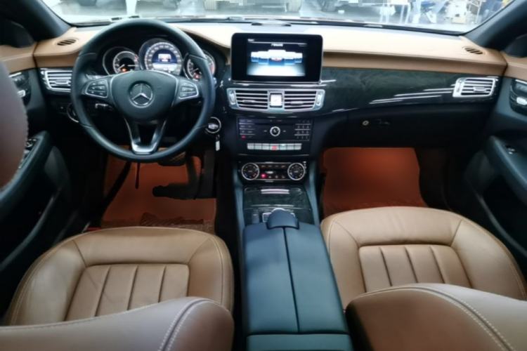 Used Mercedes-Benz CLS 2015 CLS 320 Center Console
