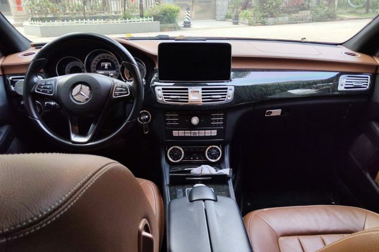 Used Mercedes-Benz CLS 2015 CLS 260 Center Console