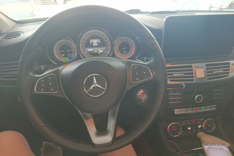 Used Mercedes-Benz CLS 2015 CLS 260 Center Console