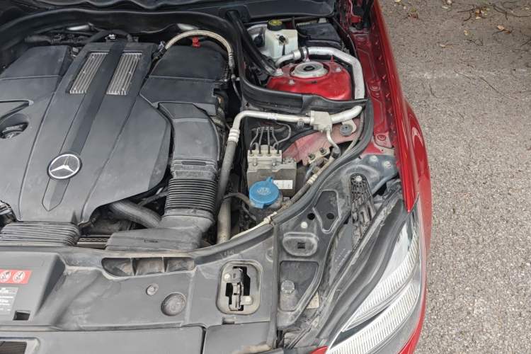 Used Mercedes-Benz CLS 2015 CLS 320 Engine Bay Left
