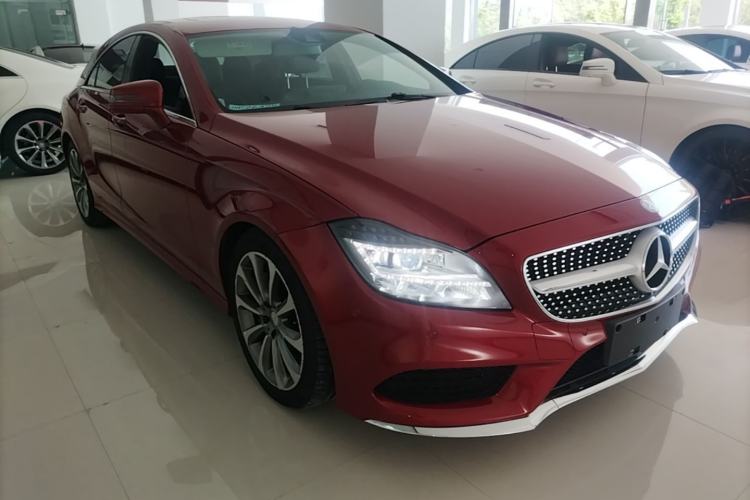 Used Mercedes-Benz CLS 2015 CLS 320 Front Right 45 Deg