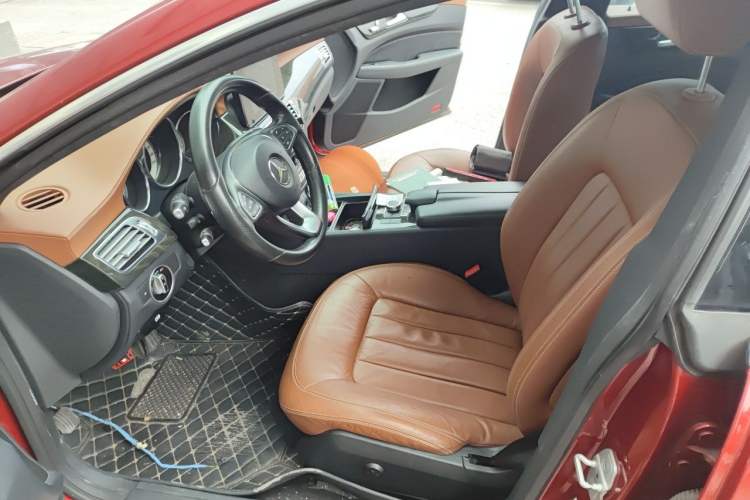 Used Mercedes-Benz CLS 2015 CLS 320 Left Front Seat