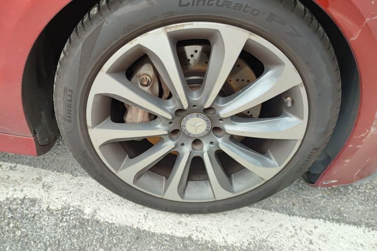 Used Mercedes-Benz CLS 2015 CLS 320 Right Front Wheel Hub