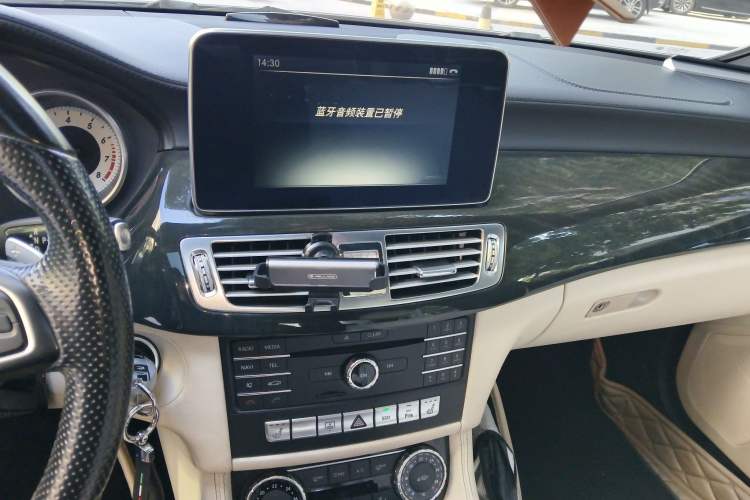 Used Mercedes-Benz CLS 2015 CLS 320 Audio And AC Panel