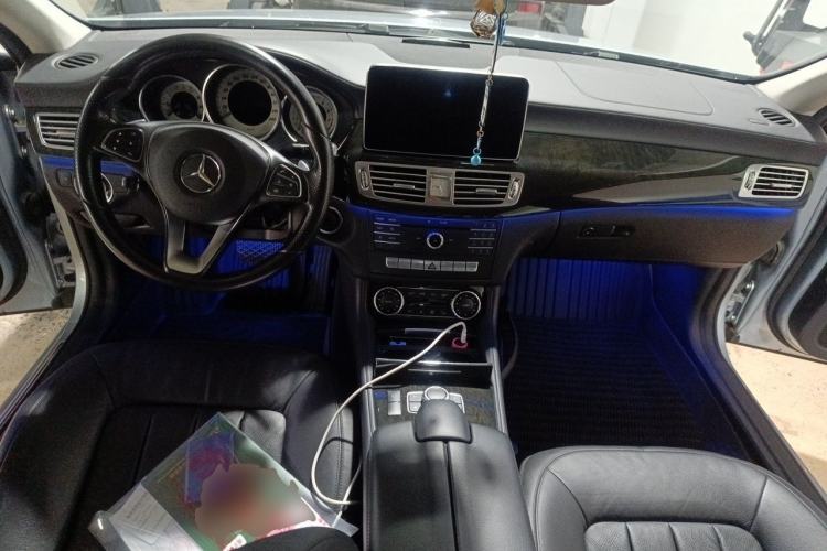 Used Mercedes-Benz CLS 2015 CLS 320 Center Console