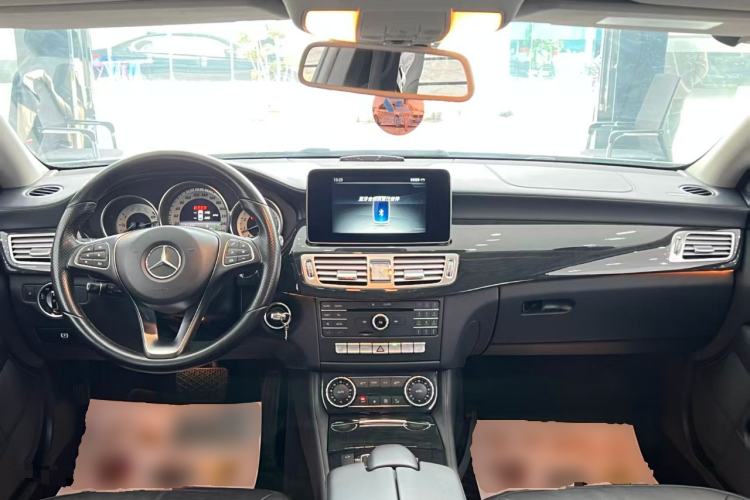 Used Mercedes-Benz CLS 2015 CLS 260 Center Console