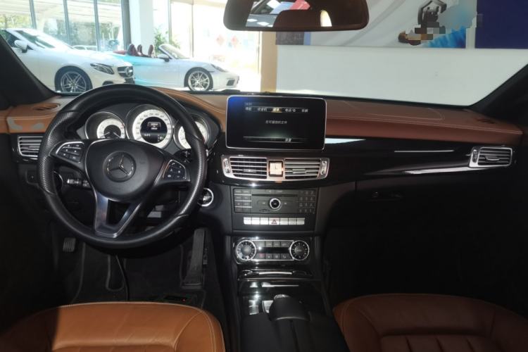 Used Mercedes-Benz CLS 2015 CLS 260 Center Console