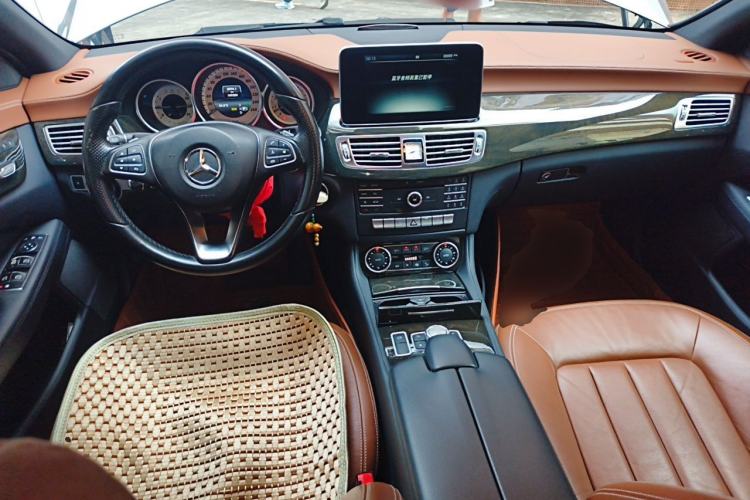 Used Mercedes-Benz CLS 2015 CLS 320 Center Console