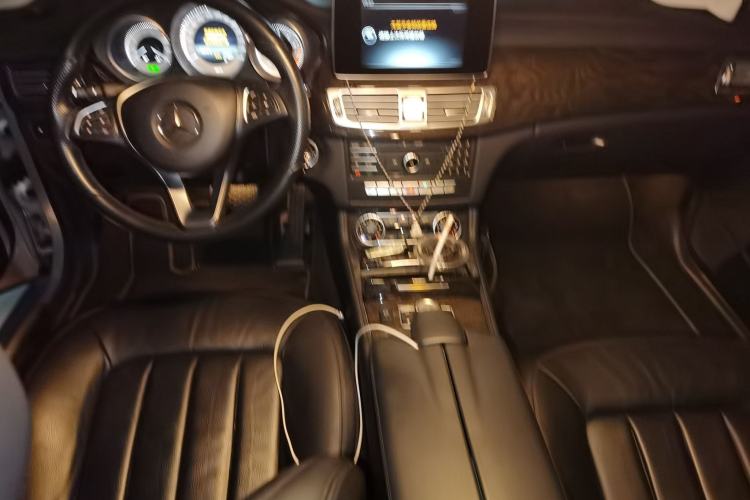 Used Mercedes-Benz CLS 2015 CLS 260 Center Console