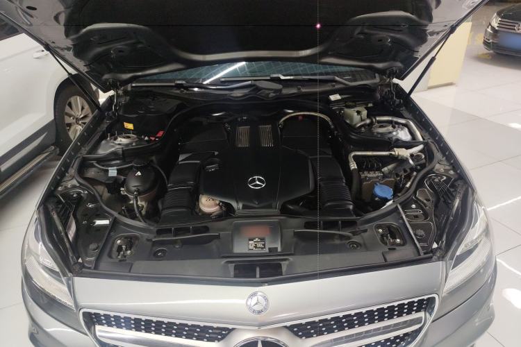 Used Mercedes-Benz CLS 2015 CLS 320 Engine Bay