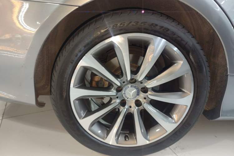 Used Mercedes-Benz CLS 2015 CLS 320 Exterior 5