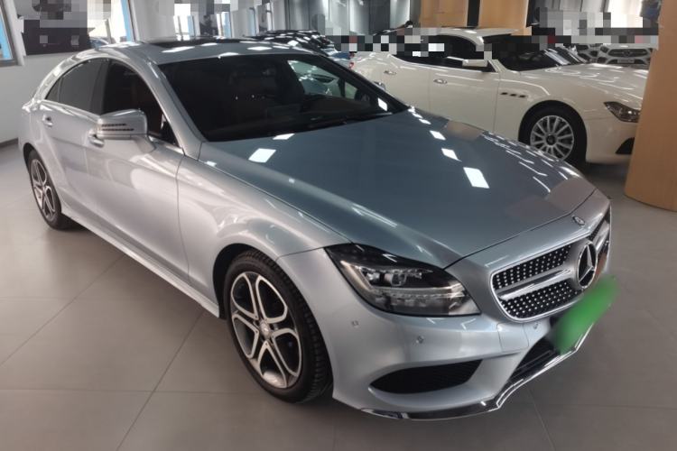 Used Mercedes-Benz CLS 2015 CLS 260 Front Right 45 Deg
