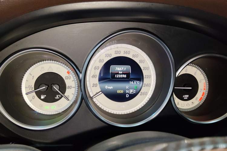 Used Mercedes-Benz CLS 2015 CLS 320 Instrument Cluster