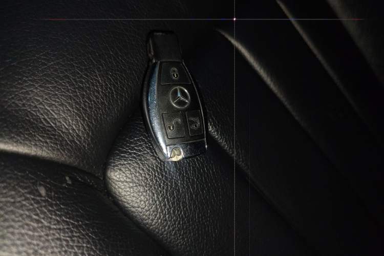 Used Mercedes-Benz CLS 2015 CLS 320 Interior 1
