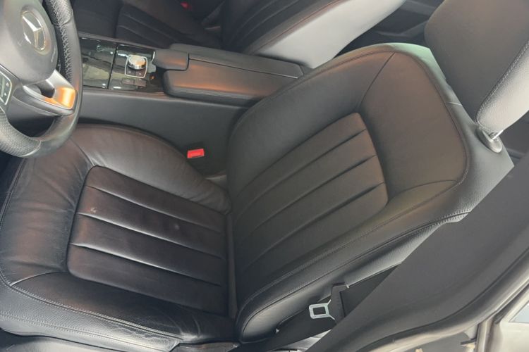 Used Mercedes-Benz CLS 2015 CLS 320 Interior 3