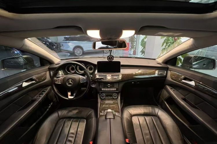 Used Mercedes-Benz CLS 2015 CLS 260 Interior 3